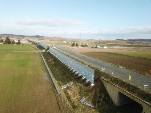 北海道縦貫自動車道　士別市 多寄附属物設置工事